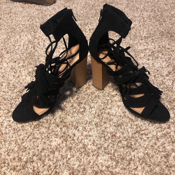 New York & Company Ankle Wrap Heels - Picture 3 of 4